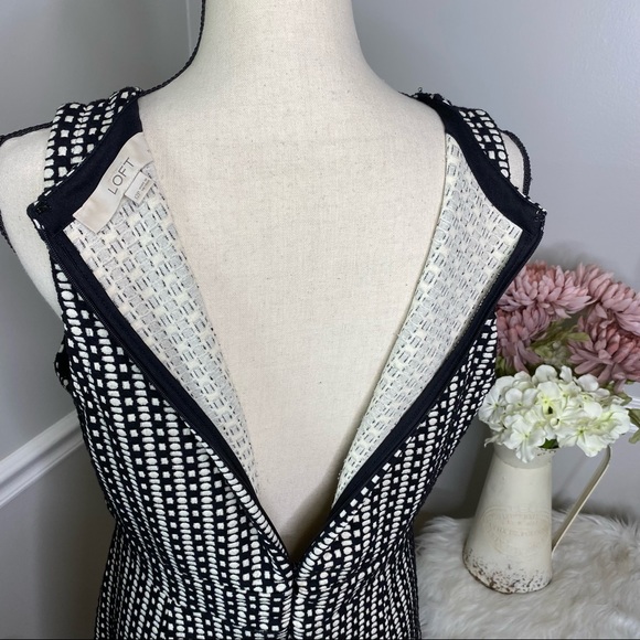 LOFT geometric Sleevless stretch dress - Picture 6 of 7